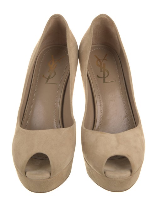 Yves Saint Laurent Suede Pumps