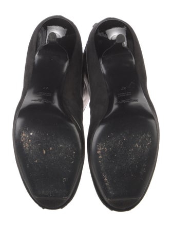 Yves Saint Laurent Suede Boots