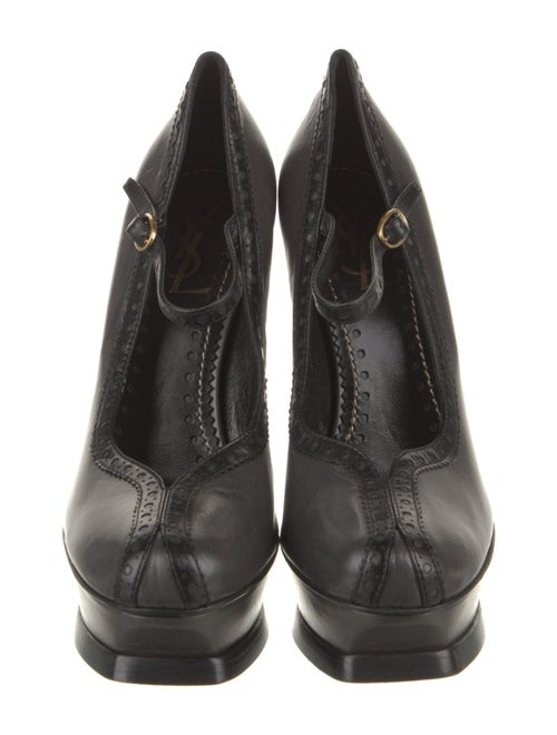 Yves Saint Laurent Leather Pumps