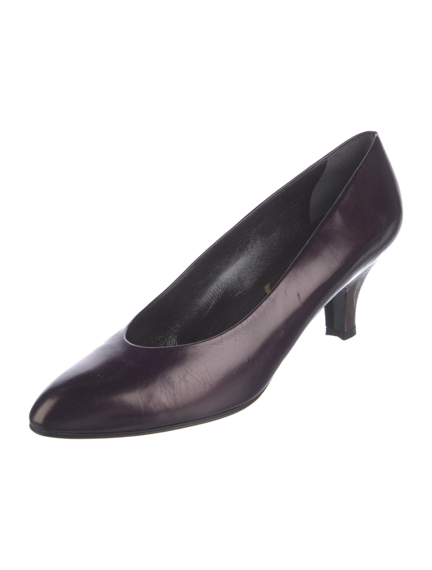Yves Saint Laurent Leather Pumps