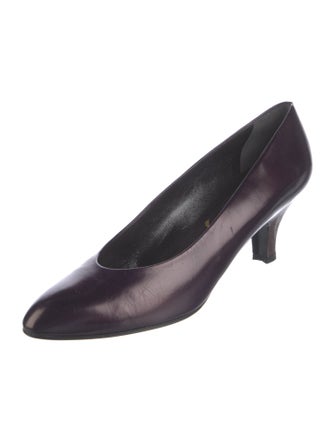 Yves Saint Laurent Leather Pumps