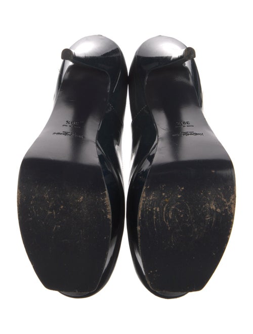 Yves Saint Laurent Patent Leather Pumps