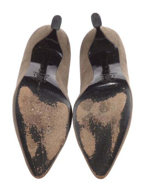 Yves Saint Laurent Suede Pumps