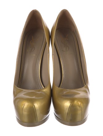 Yves Saint Laurent Patent Leather Pumps