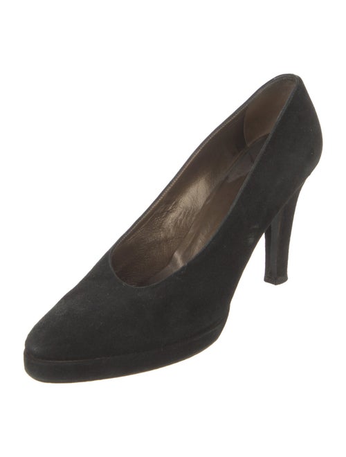 Yves Saint Laurent Suede Pumps