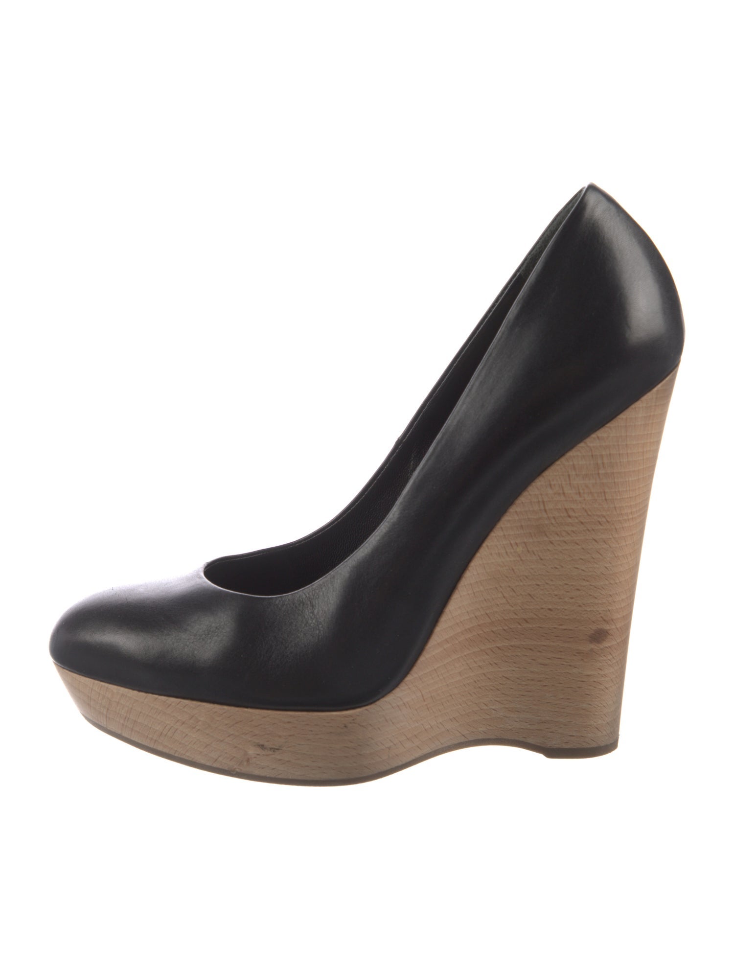 Yves Saint Laurent Leather Pumps