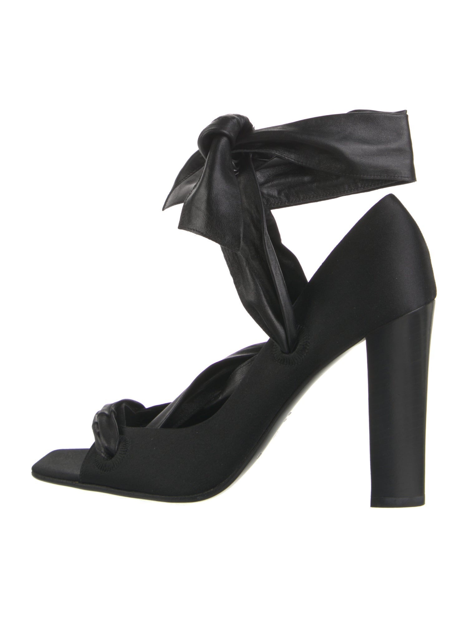 Yves Saint Laurent Satin Pumps