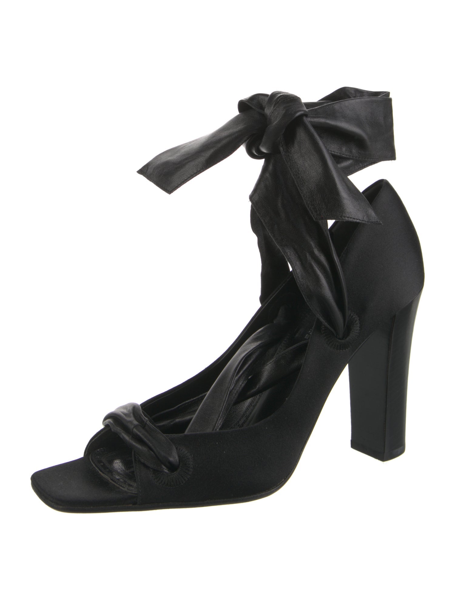 Yves Saint Laurent Satin Pumps