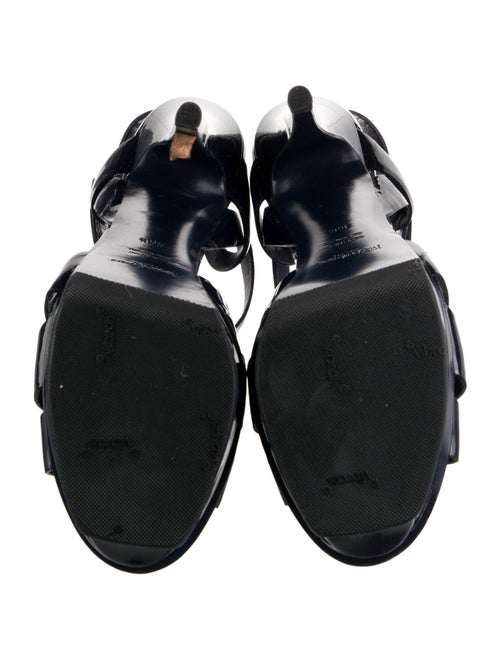 Yves Saint Laurent Rive Gauche Patent Leather Cutout Accent T-Strap Sandals