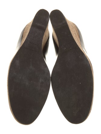 Yves Saint Laurent Rive Gauche Patent Leather Pumps