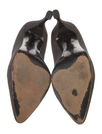 Yves Saint Laurent Suede Pumps