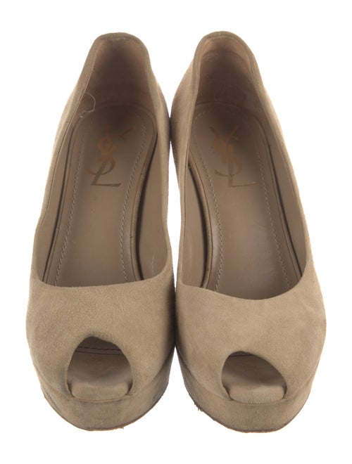 Yves Saint Laurent Suede Pumps