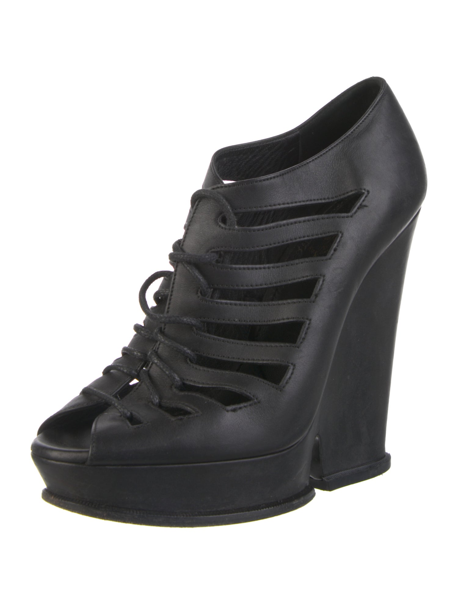 Yves Saint Laurent Leather Gladiator Sandals