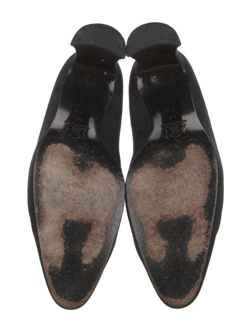 Yves Saint Laurent Suede Pumps
