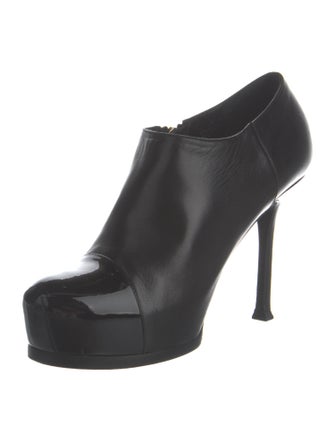 Yves Saint Laurent Leather Boots