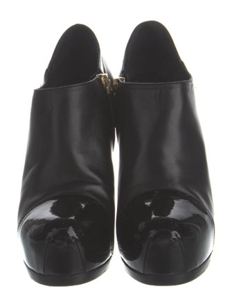 Yves Saint Laurent Leather Boots