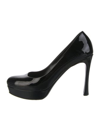 Yves Saint Laurent Patent Leather Pumps