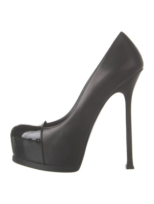Yves Saint Laurent Leather Pumps