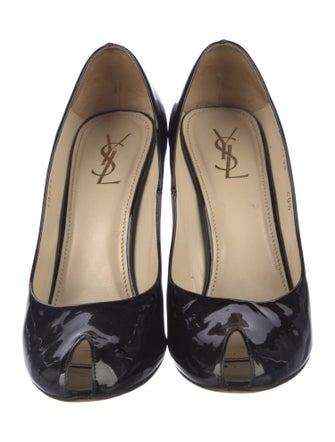 Yves Saint Laurent Patent Leather Pumps