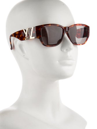 Yves Saint Laurent Wayfarer Tinted Sunglasses