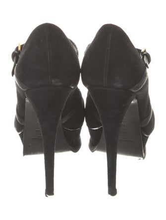 Yves Saint Laurent Rive Gauche Suede Pumps