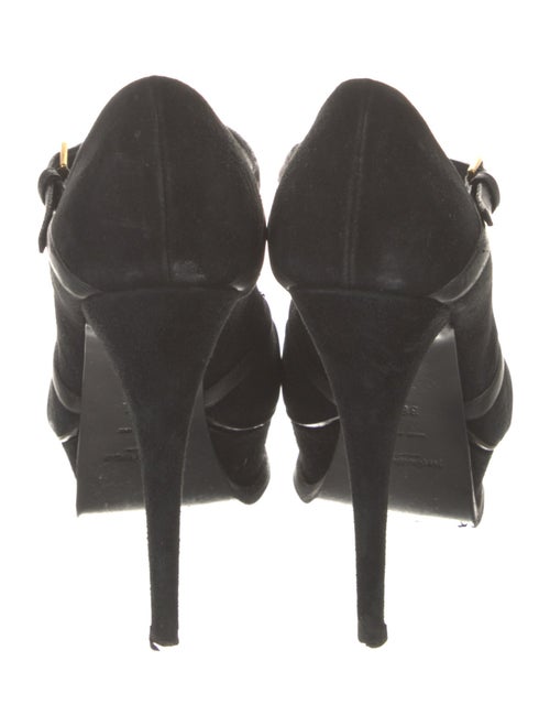 Yves Saint Laurent Rive Gauche Suede Pumps