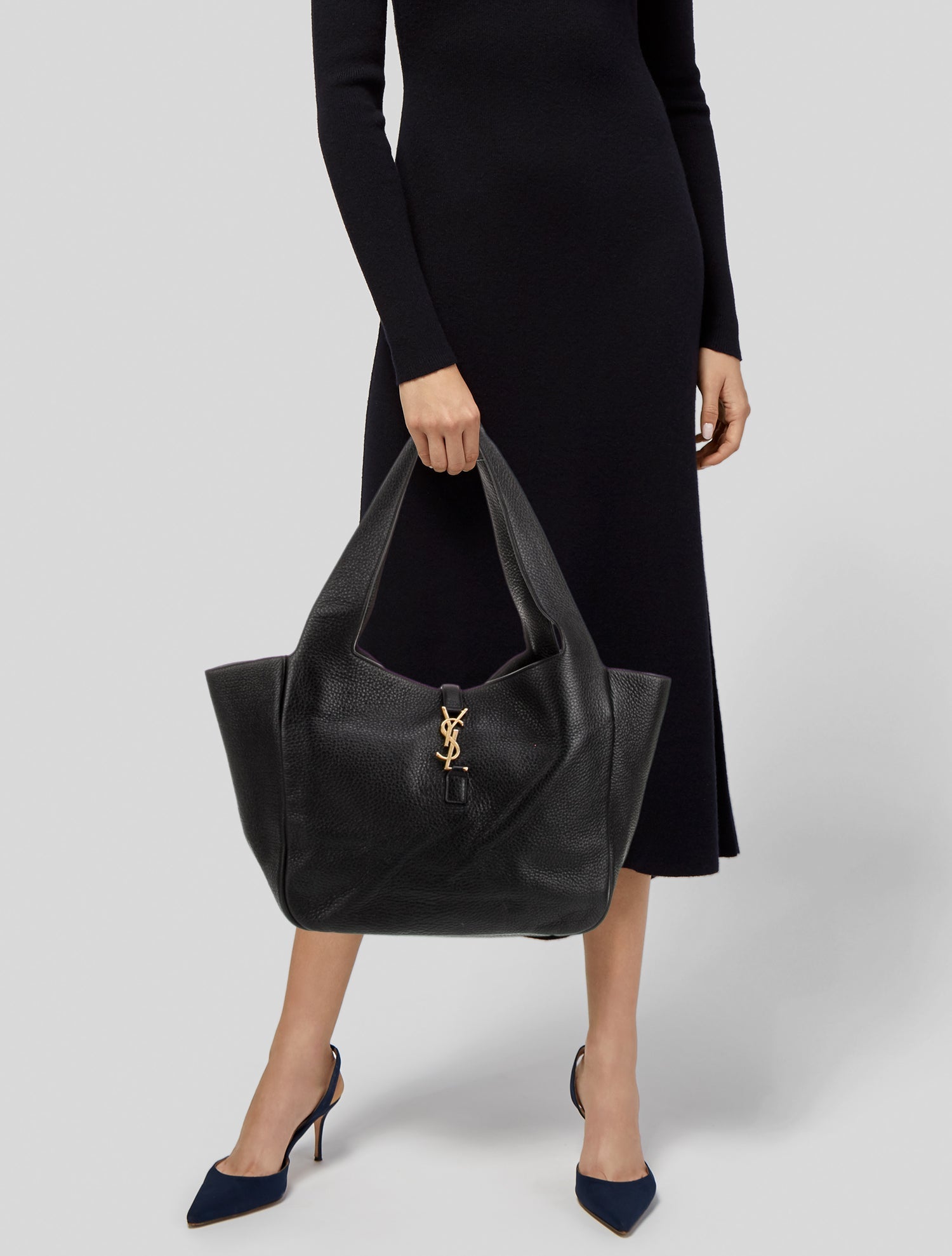 Saint Laurent Signature Le 5 à 7 Bea 2024