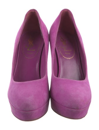 Yves Saint Laurent Suede Pumps