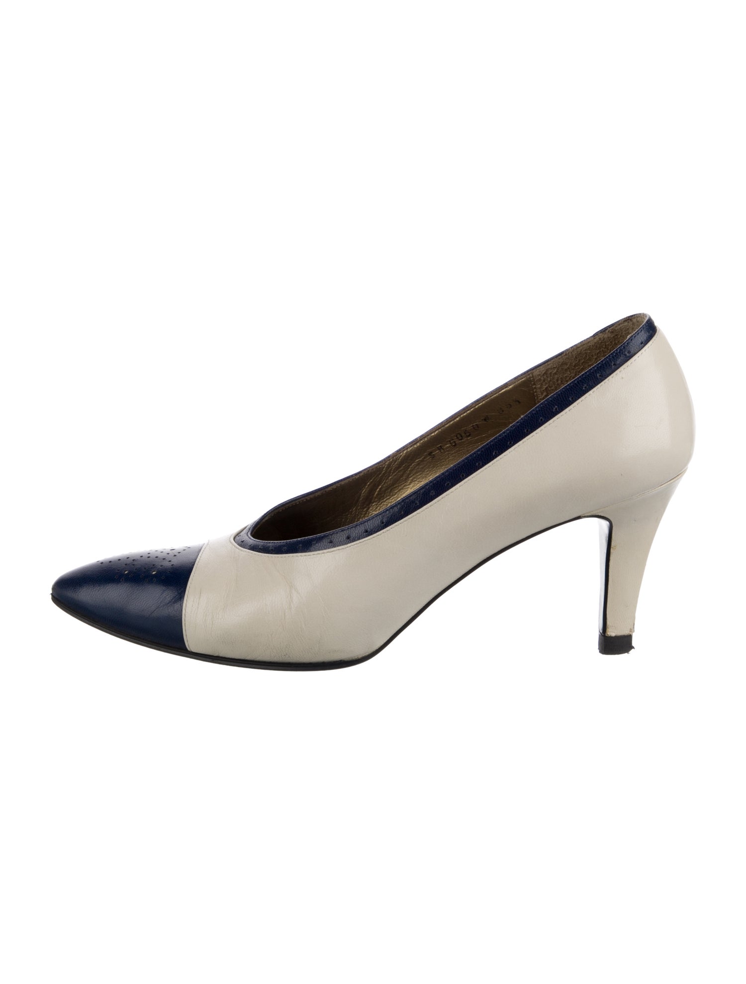 Yves Saint Laurent Vintage Leather Pumps