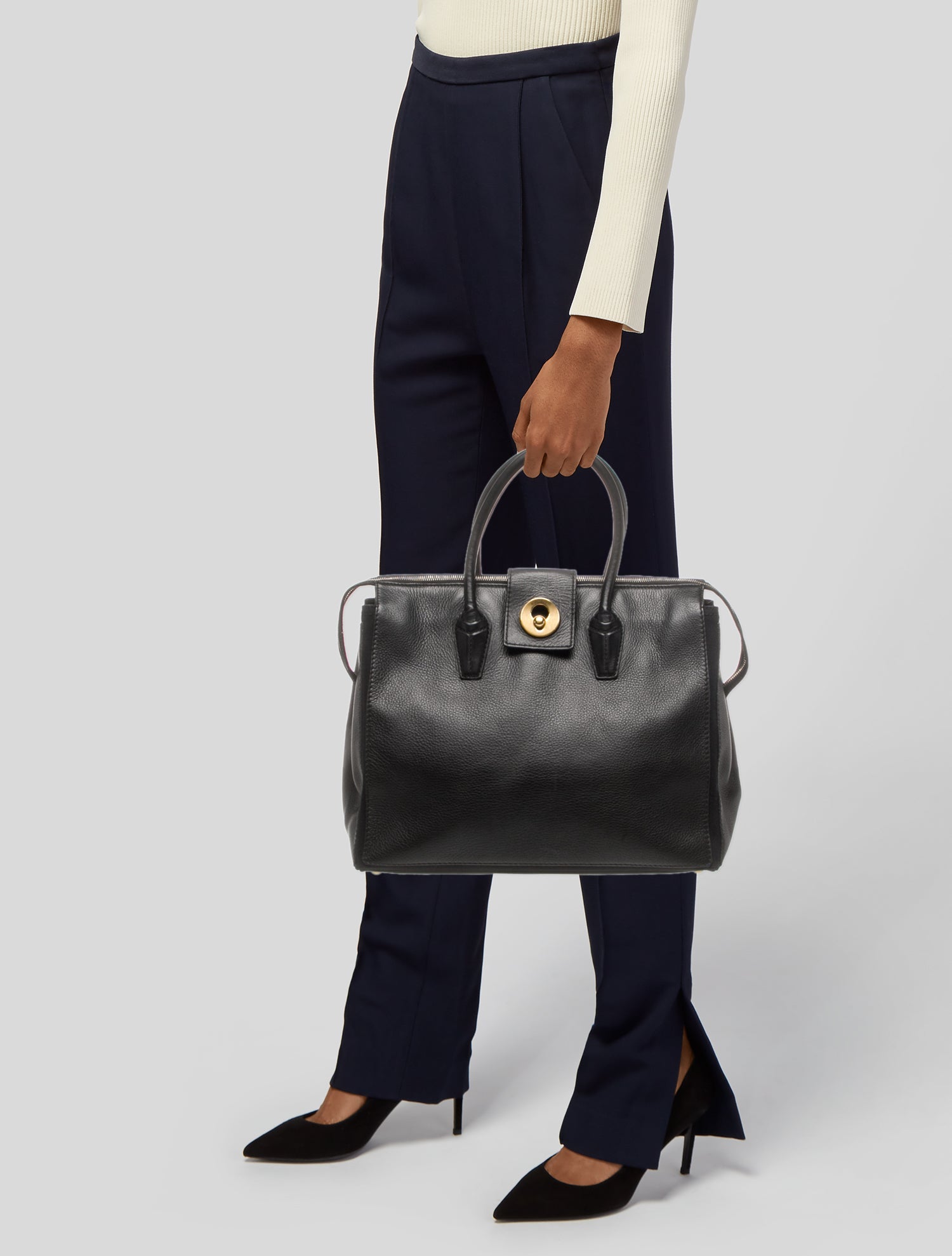 Yves Saint Laurent Signature Top Handle Bag