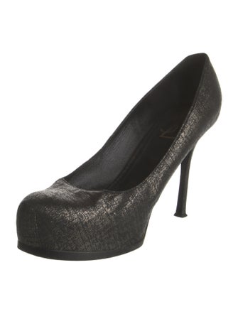 Yves Saint Laurent Patterned Pumps