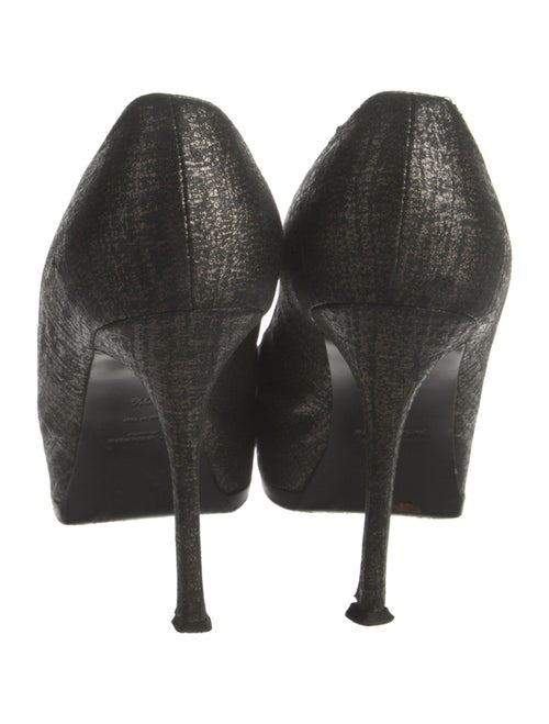 Yves Saint Laurent Patterned Pumps