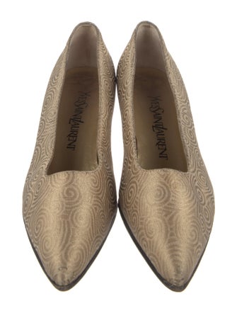 Yves Saint Laurent Printed Pumps
