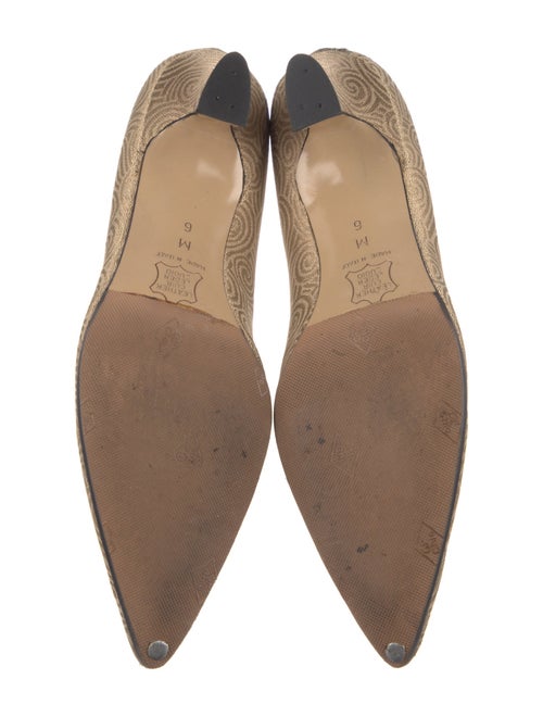 Yves Saint Laurent Printed Pumps