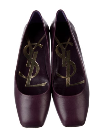 Yves Saint Laurent Leather Flats