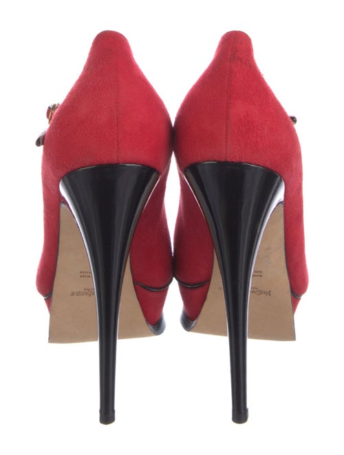 Yves Saint Laurent Suede Pumps