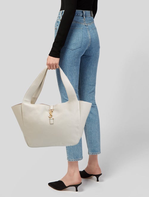 Saint Laurent Leather Le 5 à 7 Large