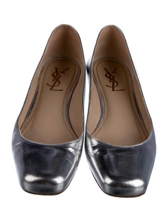 Yves Saint Laurent Leather Flats