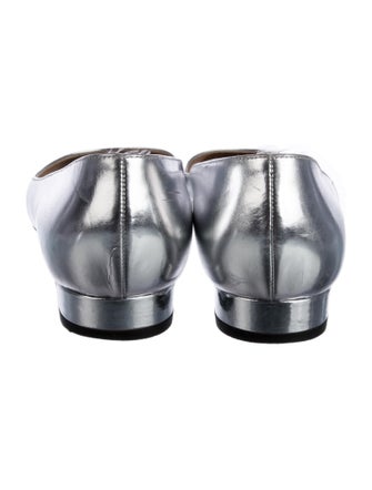 Yves Saint Laurent Leather Flats