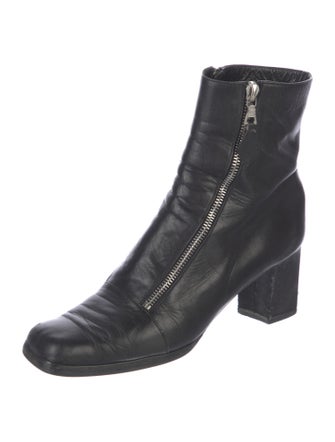 Yves Saint Laurent Leather Boots