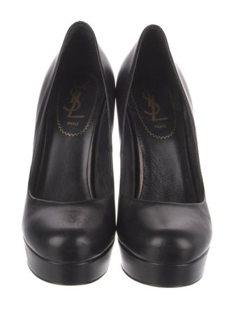 Yves Saint Laurent Rive Gauche Leather Pumps