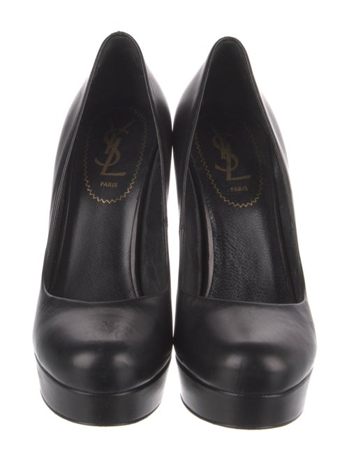 Yves Saint Laurent Rive Gauche Leather Pumps