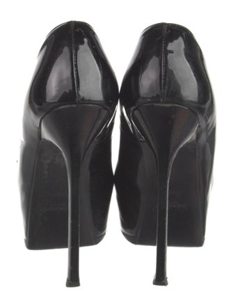 Yves Saint Laurent Patent Leather Pumps