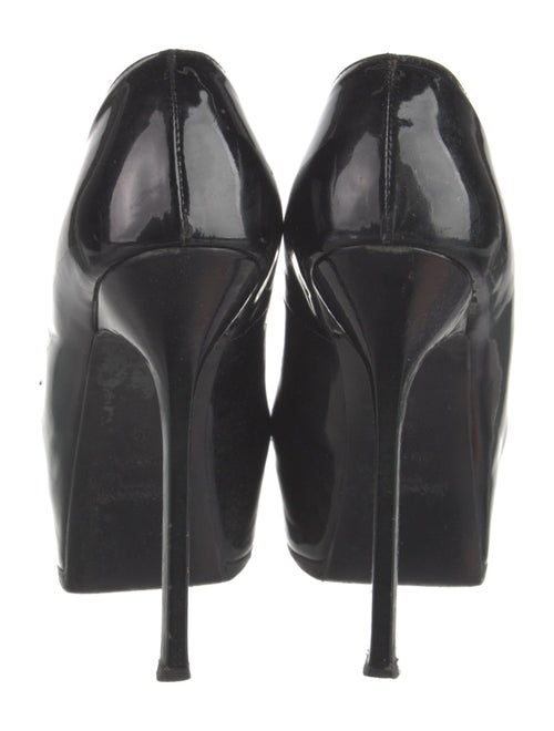 Yves Saint Laurent Patent Leather Pumps