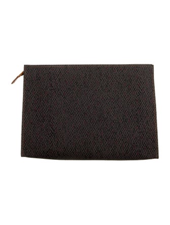 Yves Saint Laurent Womens knit cosmetic bag with zip closure.