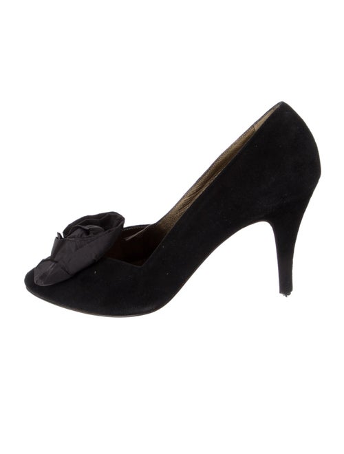 Yves Saint Laurent Satin Pumps