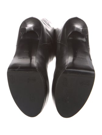 Yves Saint Laurent Leather Boots