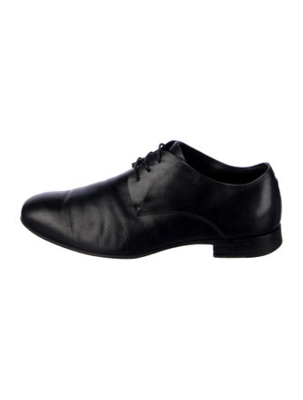 Yves Saint Laurent Leather Derby Shoes