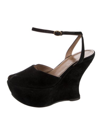 Yves Saint Laurent Suede Slingback Pumps