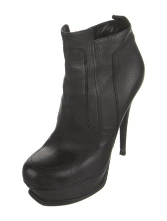 Yves Saint Laurent Leather Boots